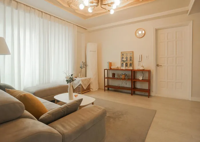 게스트하우스 The Shim Anam 3rooms Late Check In-out 서울특별시