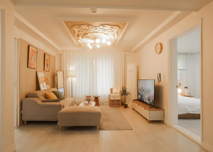 게스트하우스 The Shim Anam 3rooms Late Check In-out 서울특별시